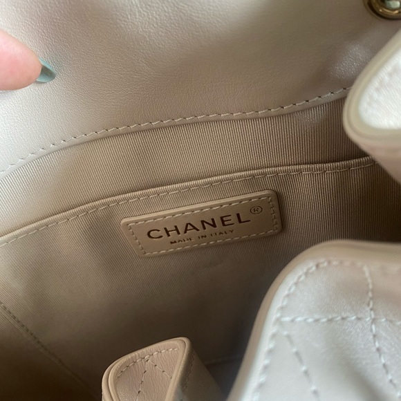 Chanel Bucket Bag - Picture 9 of 13